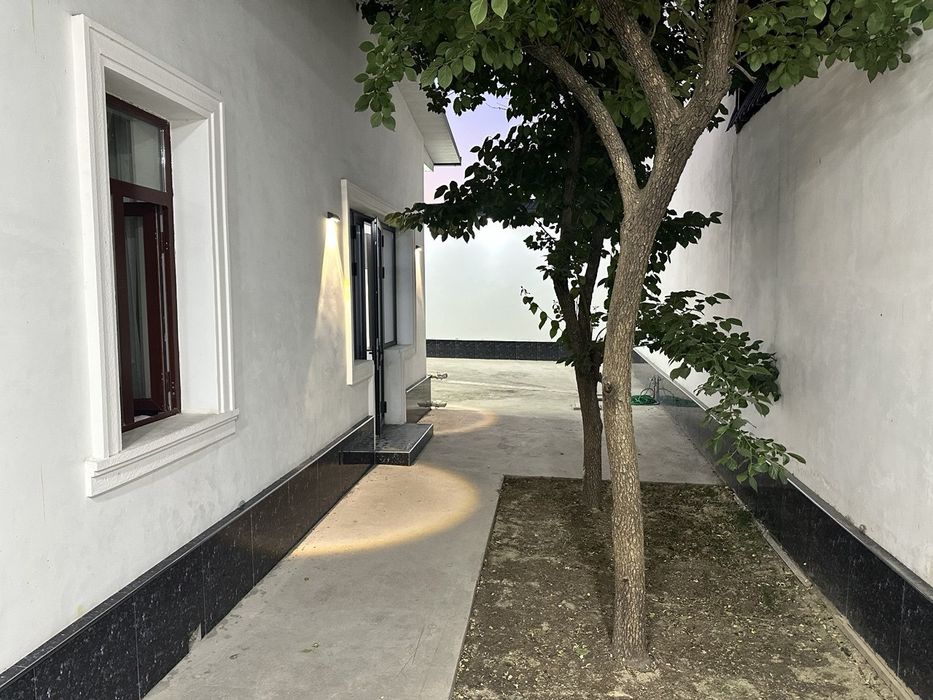 Мирзо Улугбекский район Никитина угловой земля 3,1-сотки фасад 13-метр