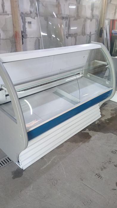 Витринные холодильники