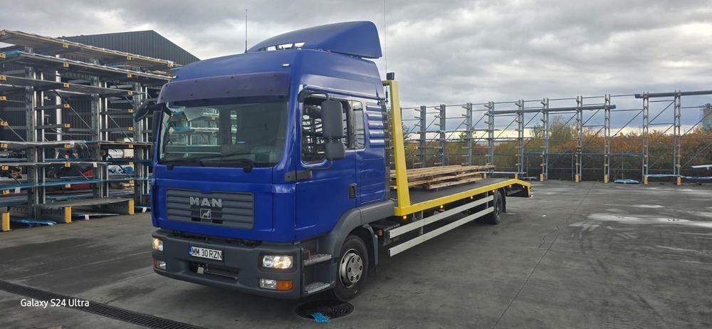 MAN TGL 12.240 platou 8.5 metri. Pregătită pentru lucru.