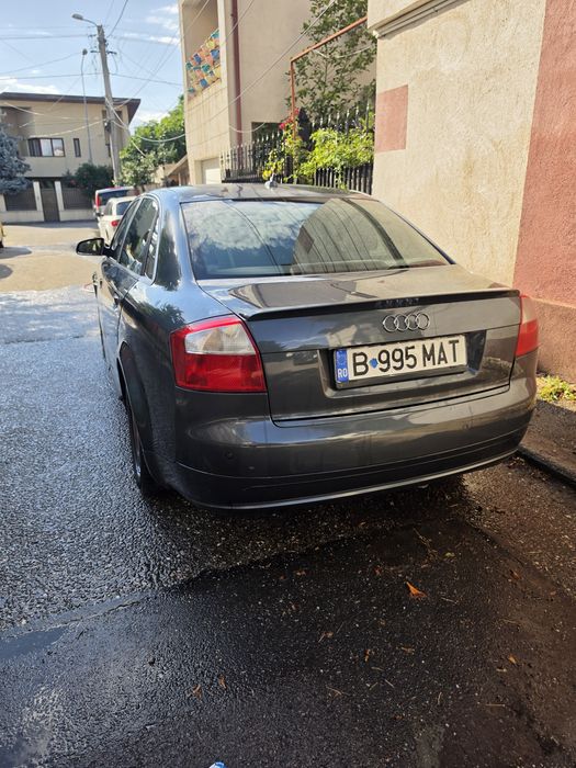 AUDI A4 2004 — imagine 3