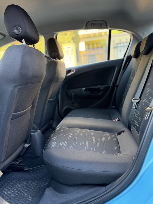 Opel Corsa 2011 Euro 5 / 104.000 KM
