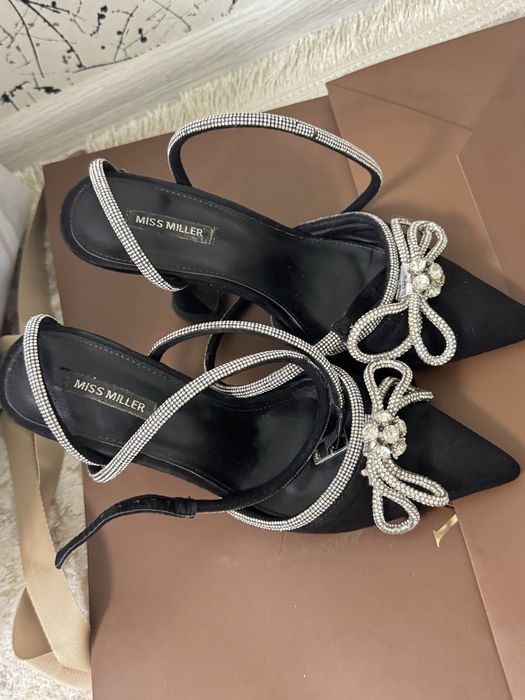 Туфли черные 37рр