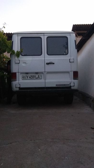 MB 100 mersedes benz