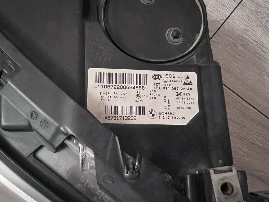 Far dreapta + Stop dreapta Bmw F10 LCI - Originale- De Europa!