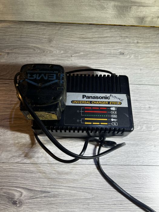 Incarcator filetanta panasonic  max