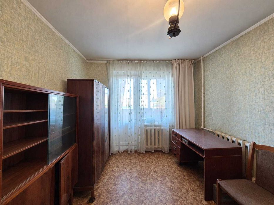 Продам 3 комн квартиру у/планир.