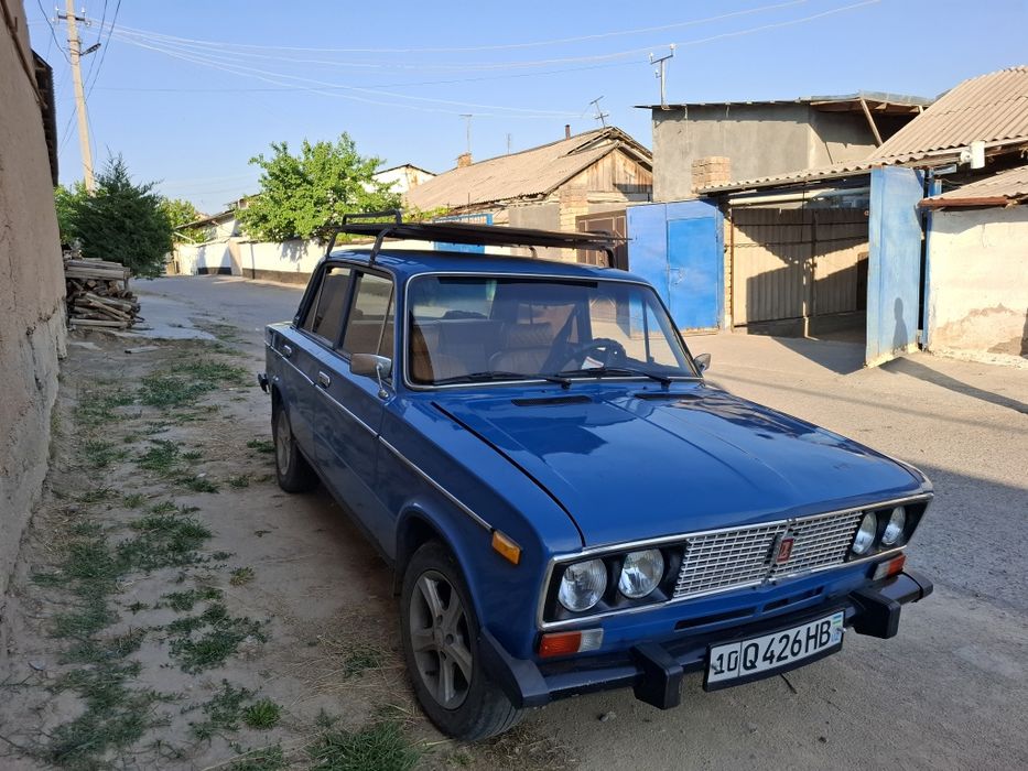 Срочна продаётся машина