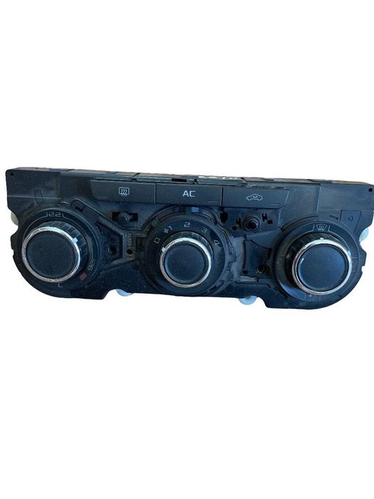 Panou Clima Skoda Octavia 2 2004 - 2013 3T0820047M