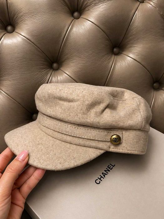каскет шапка бежова шанел chanel с козирка мека беж дамска