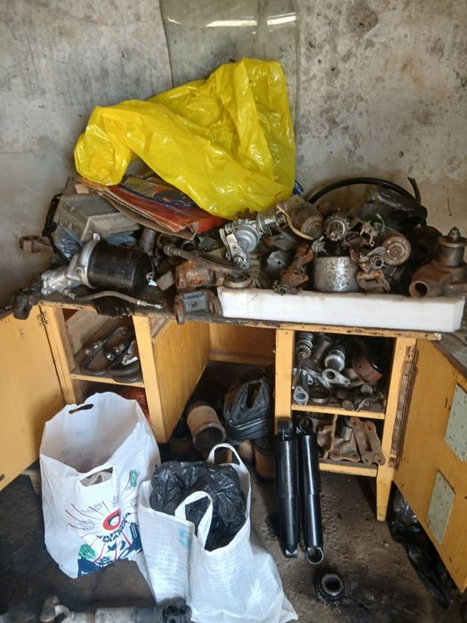 Запчасти для грузовых авто