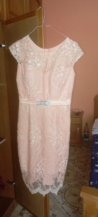 Rochie elegantă L