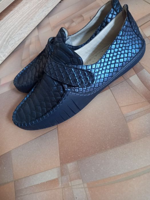 Женская обувь почти новые