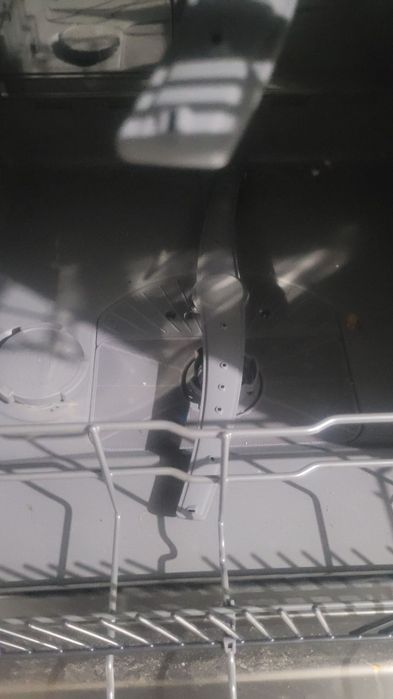 Idish yuvadigan mashina