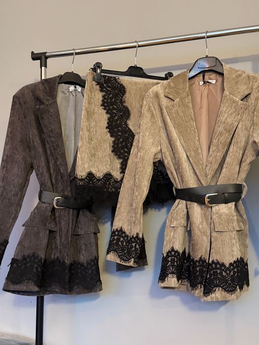 Сако пола с дантела костюм