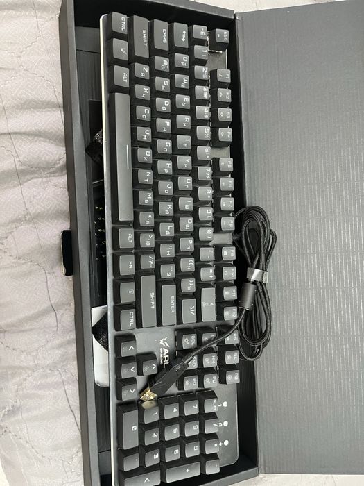 Клавиатура Ardor gaming blade 100%