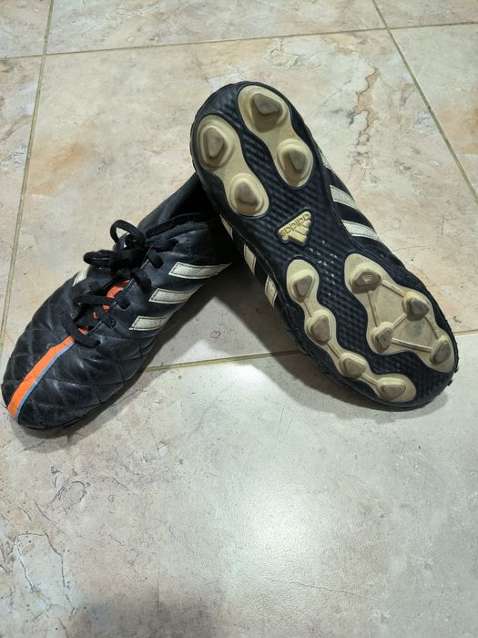 Бутсы, кроссовки Адидас