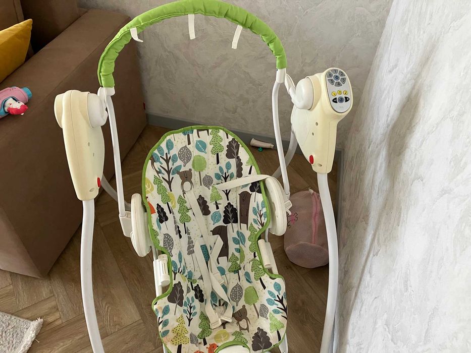 Детская электро качеля Graco