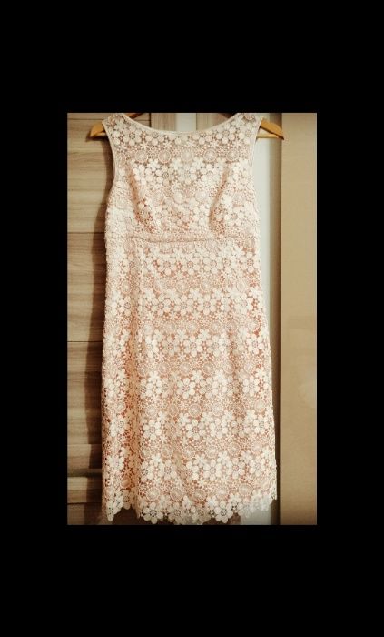 Rochie dantela, culoare frez