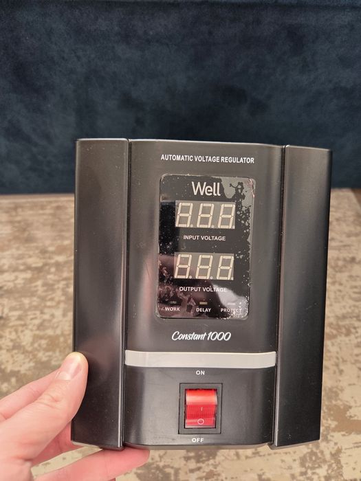 Vând stabilizator de tensiune