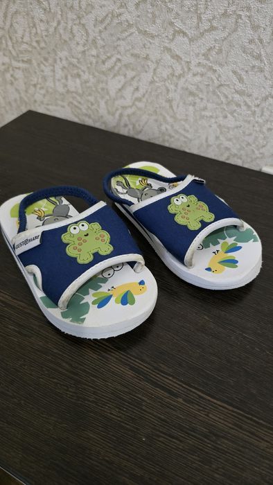 Детская обувь сланцы 23-24р