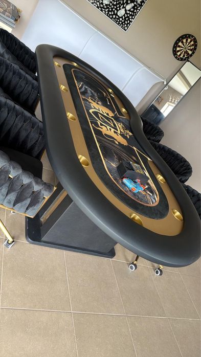 Super masa poker Customizata de la Customtables.eu Bucuresti stoc urgent