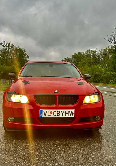 Bmw e e90 318d  în stare perfecta de functionare
