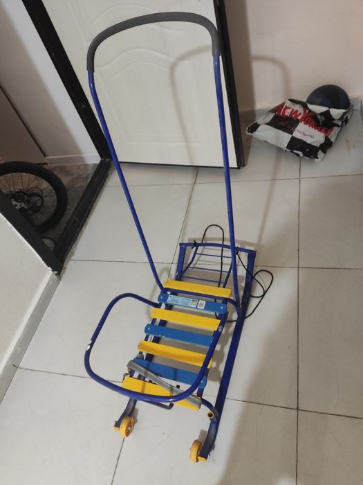 Санки детские с колесиками