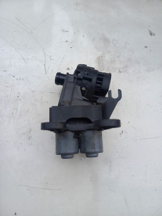 Клапан парно Audi A6 4F