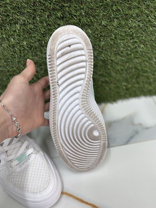 Обувки Nike court vision alta