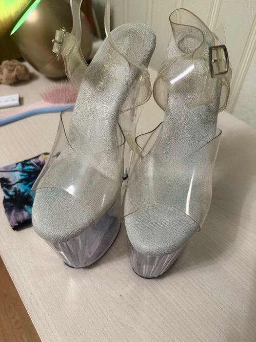 Продам туфли для танцев Стрипы