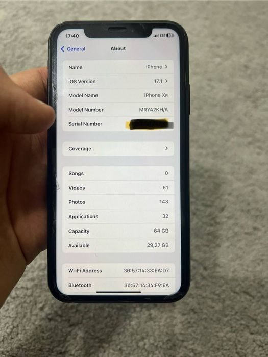 Iphone XR  xolati ideal narxi 2mln2ming