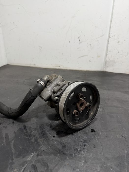 Pompa servo servodirectie Audi A6 C6 facelift 2.0 TDI CAHA CAGA 2.0 TDI pompa servo A6 2.7 TDI v6 4F0145156B Pompa servo Audi A4 B8 2.0 TDI CAHA CAGA
