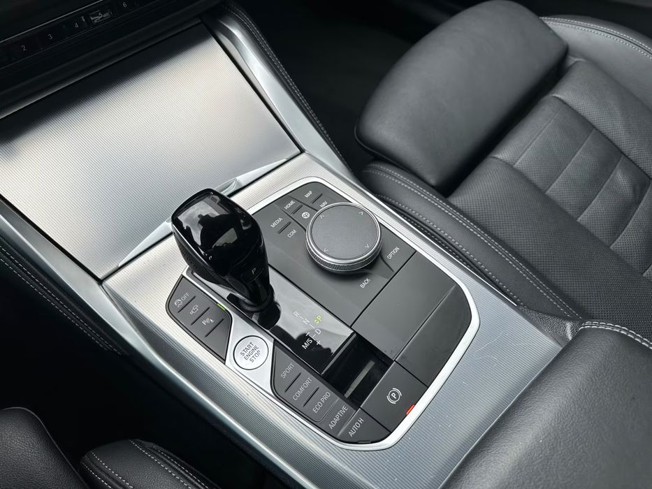 BMW M440i x Drive
