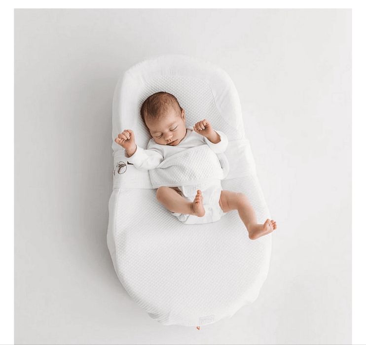 Анатомично гнездо Red Castle Cocoonababy