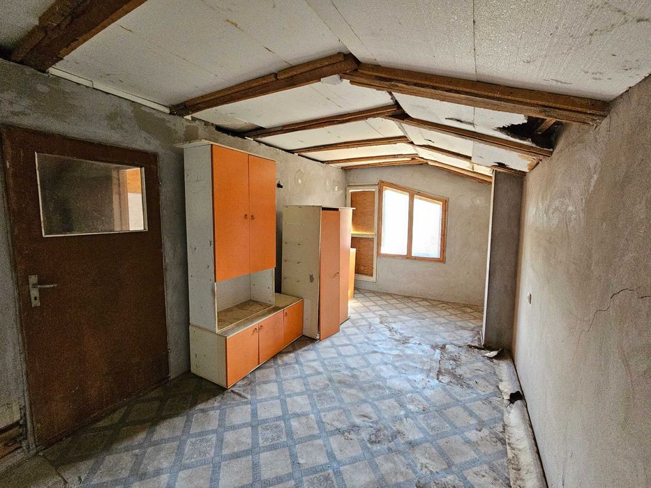 Продава се Къща в Велико Търново, Акация - 90 кв.м за 1534 €/кв.м - Снимка #11