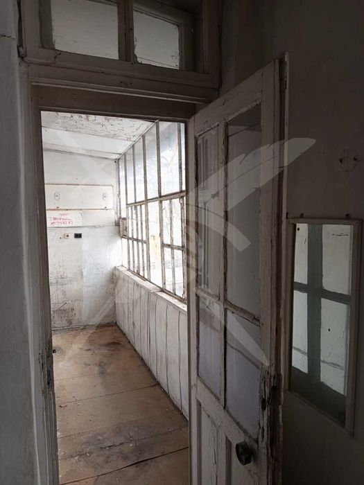 Продава се Етаж от къща в София, Център - 75 кв.м за 1374 €/кв.м - Снимка #3