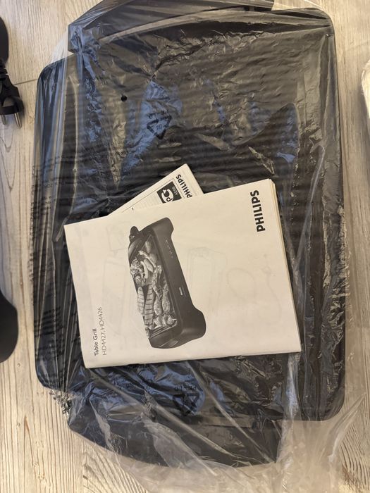 Продам настольный гриль новый Philips