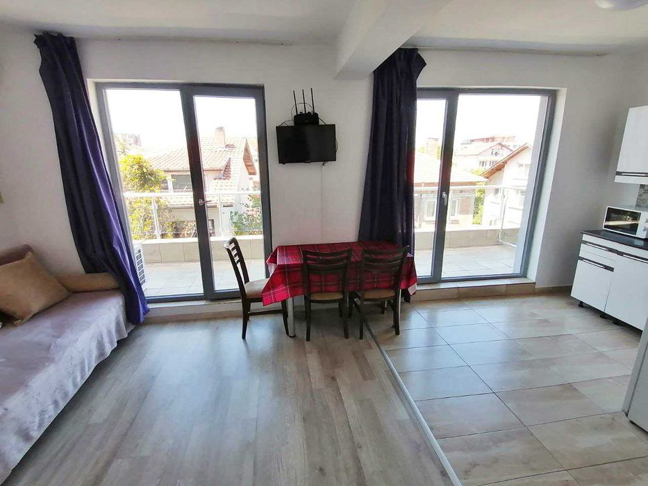 Продава се Двустаен апартамент в Бургас, Сарафово - 52 кв.м за 1597 €/кв.м - Снимка #3