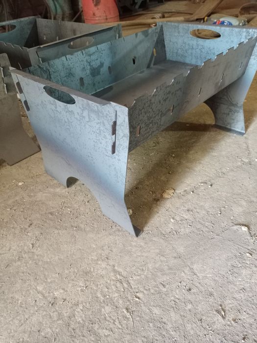 Мангал на 10 шампуров