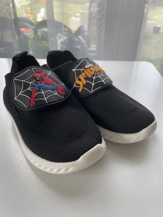 Маратонки за момче 27 номер