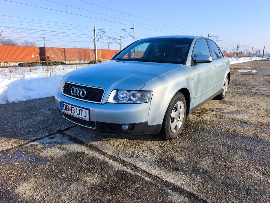 AUDI A4 2001 — imagine 2