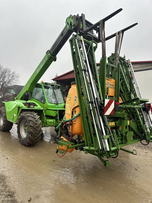 Vand met pompa erbicidat Amazone UF1200 full hidraulic