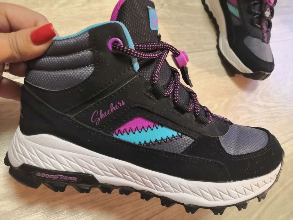 Ботинки для девочки