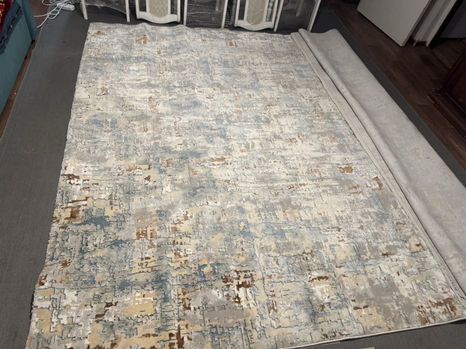 Продаю ковер 300*400