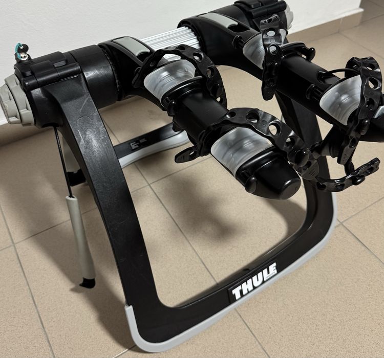 Suport Thule RaceWay 991 cu prindere pe haion pentru 2 biciclete