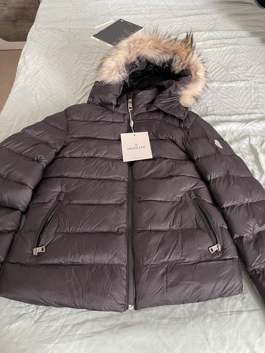 Продам пуховик размер S