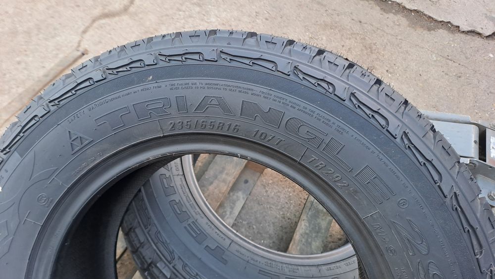 2бр. Джипови 235/65/16 Triangle Agile X A/T
