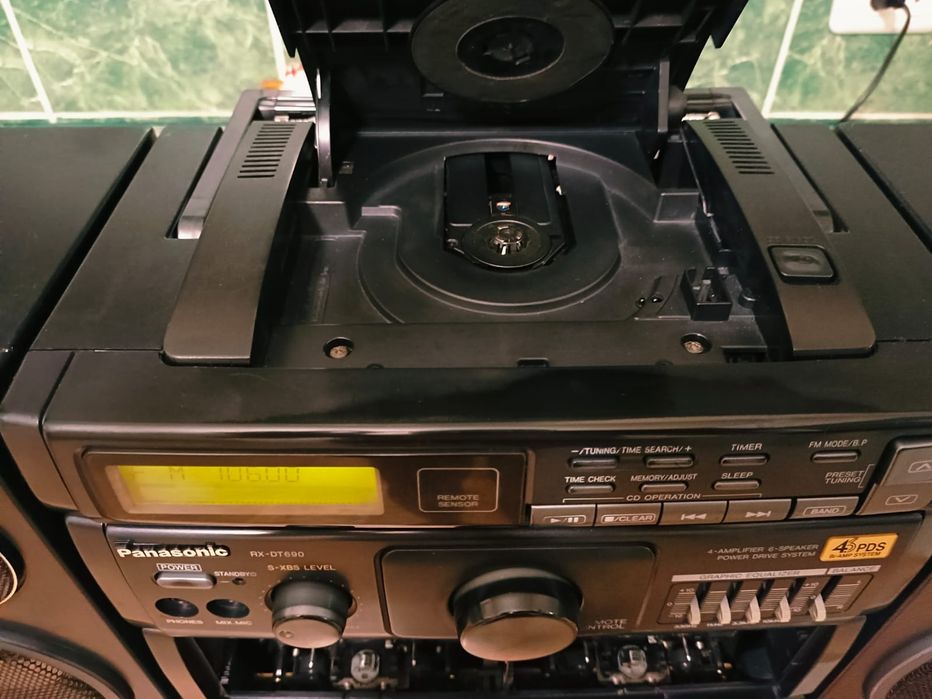 Музыкальный центр Панасоник RX-DT690