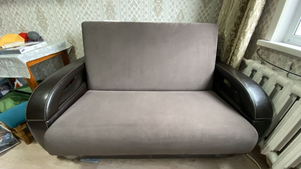 Продаю ДИВАН