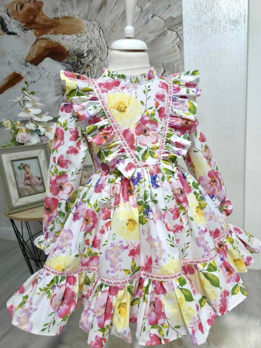 Rochie fete confecționată pe comandă/model unicat